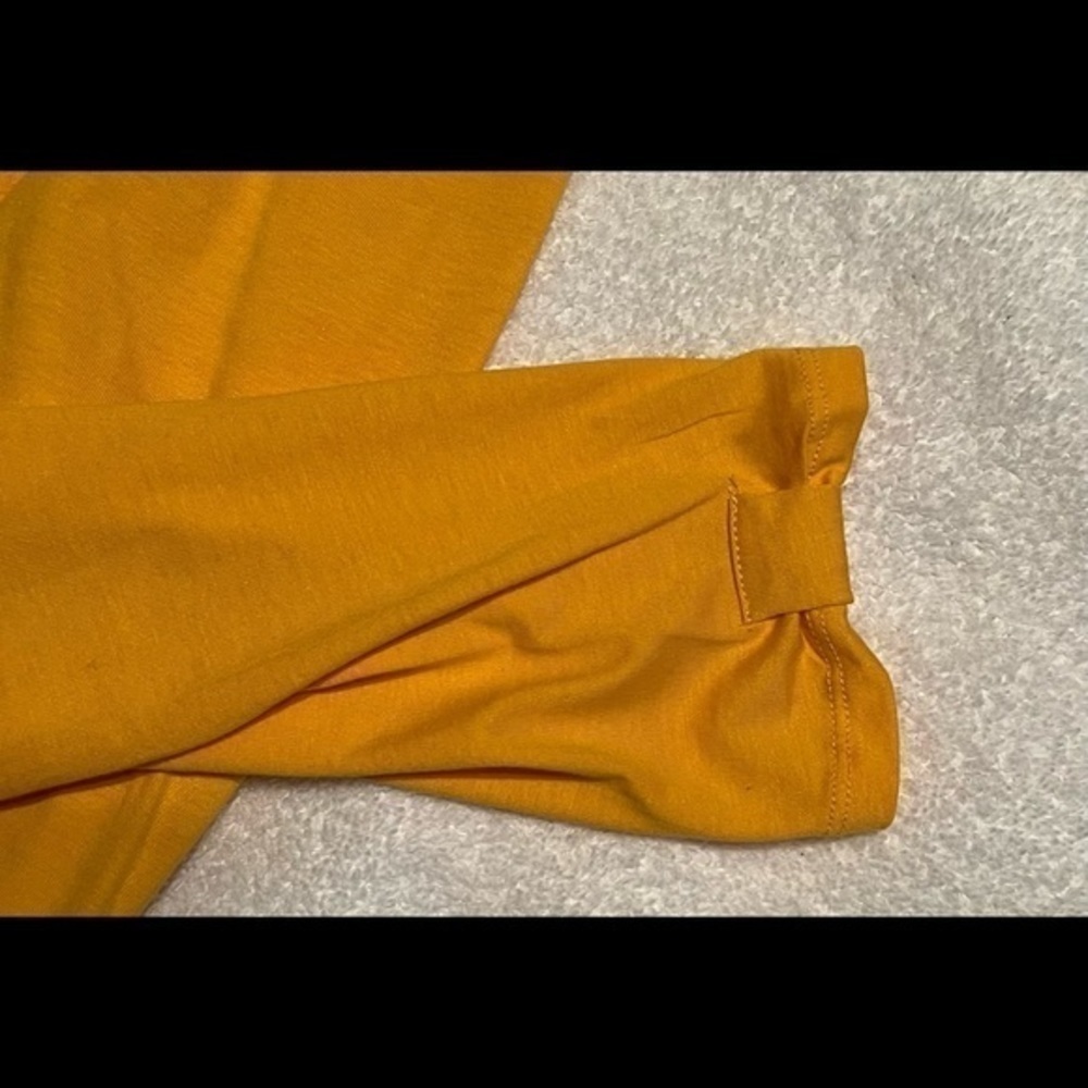 ๐ Karen Scott golden yellow 3/4 sleeve top medium - Picture 4 of 6